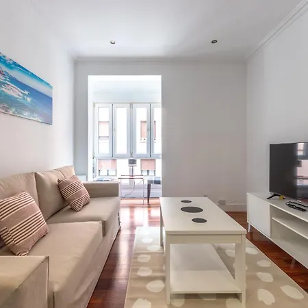 Apartment Olatu By People